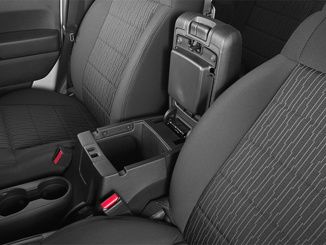 2013 Jeep Wrangler Freedom Edition