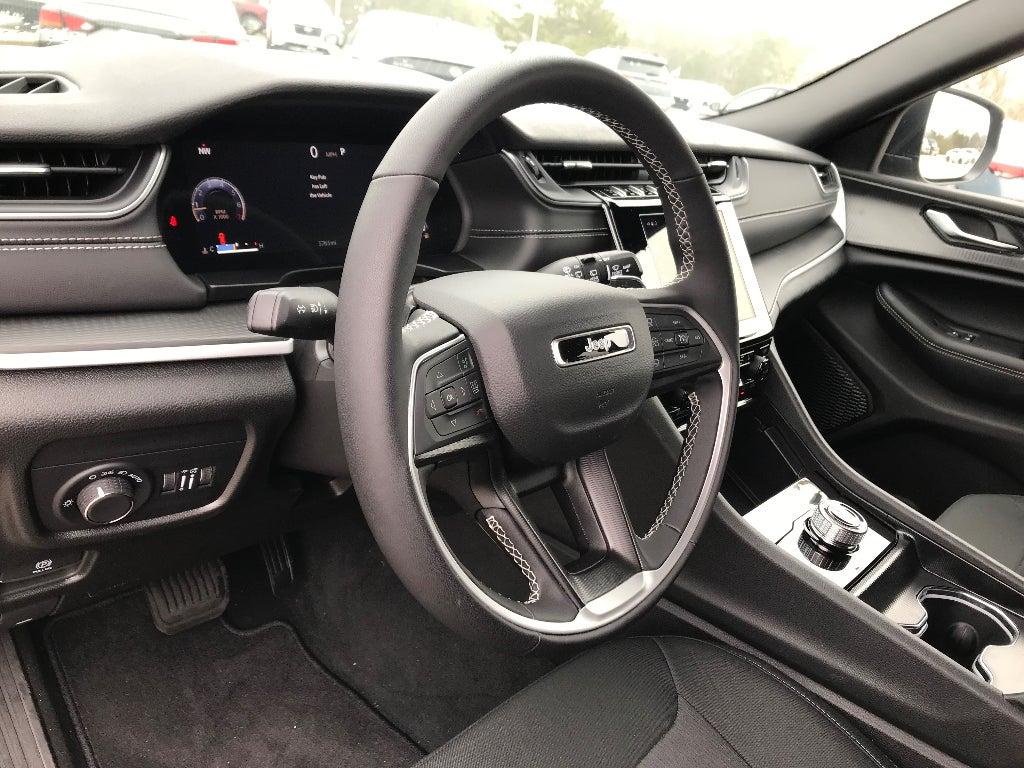 2025 Jeep Grand Cherokee L Laredo X