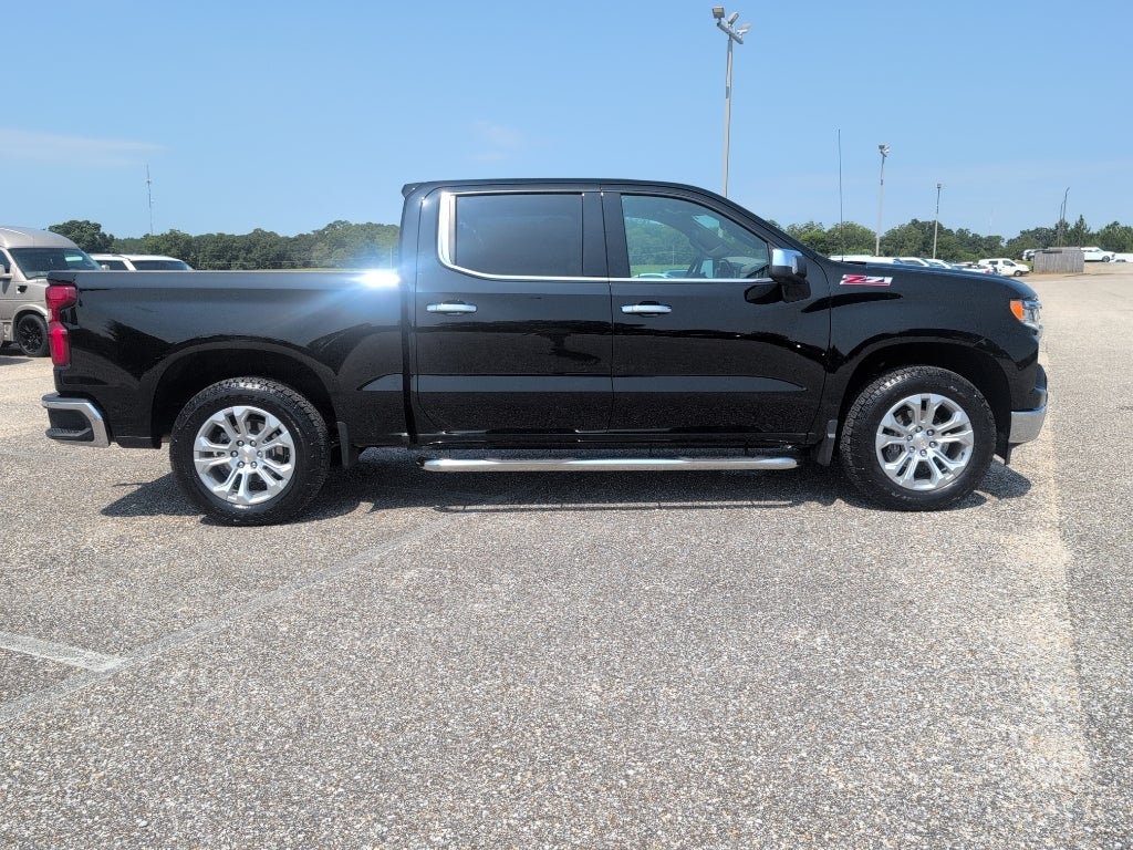 2025 Chevrolet Silverado LTZ