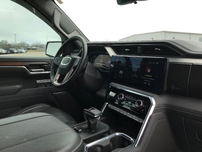 2025 GMC Sierra Denali