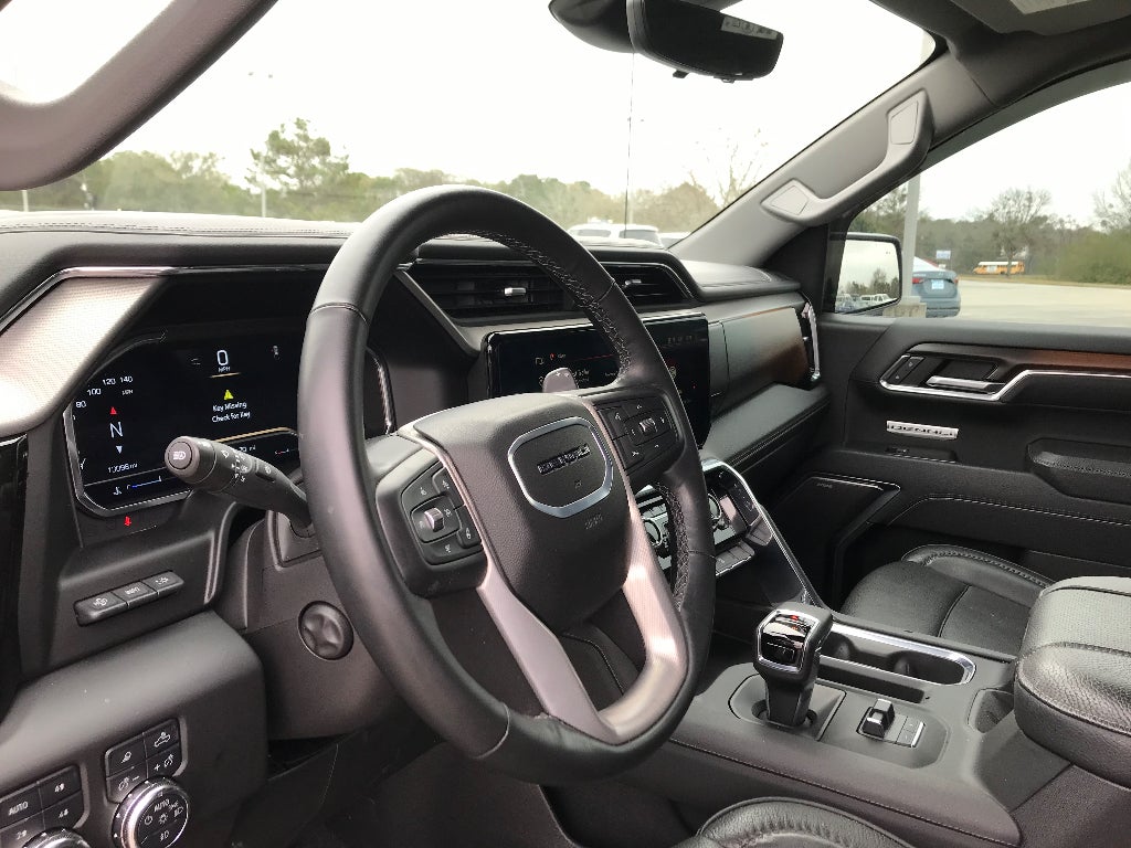 2025 GMC Sierra Denali