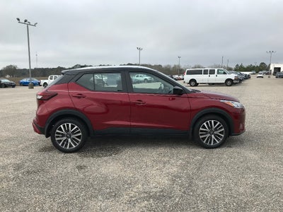 2023 Nissan Kicks SV