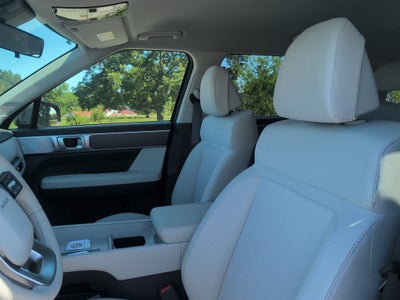 2027 Hyundai Santa Fe SE