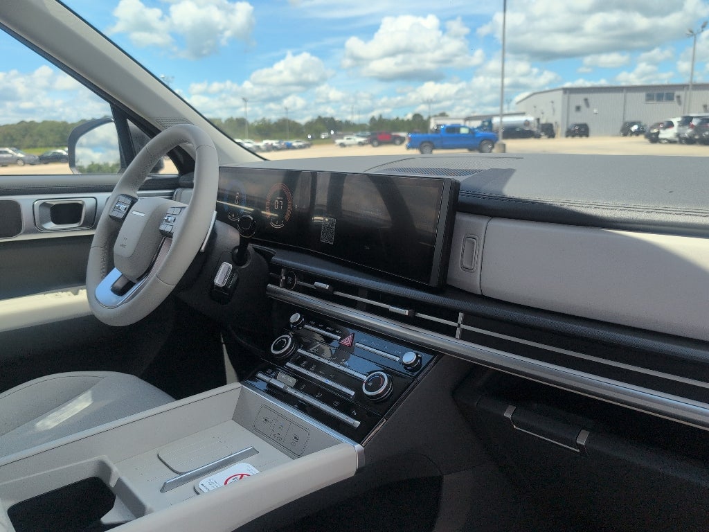 2027 Hyundai Santa Fe SE
