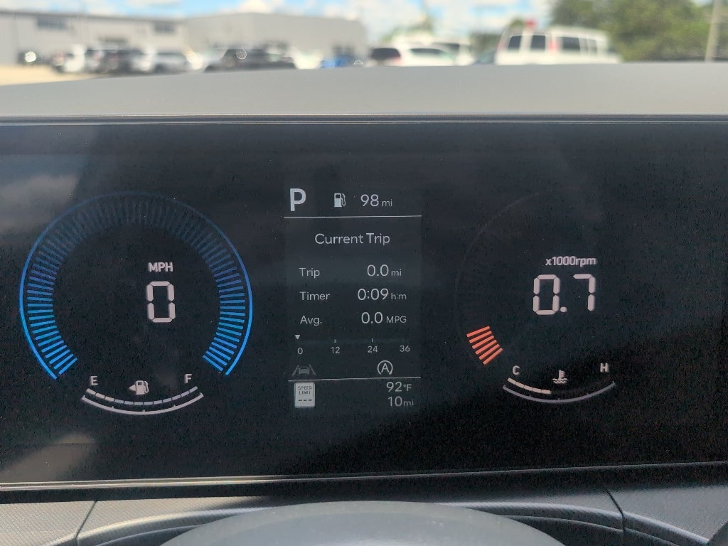 2027 Hyundai Santa Fe SE