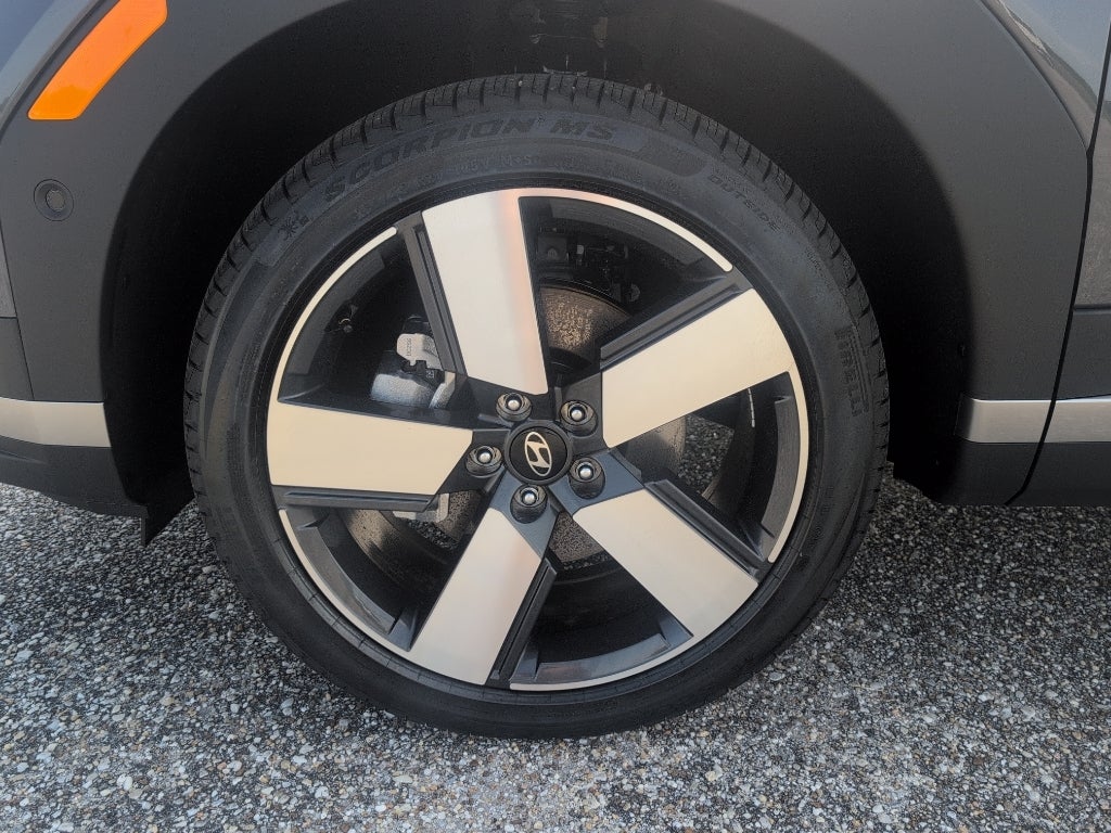 2027 Hyundai Santa Fe Limited 6P