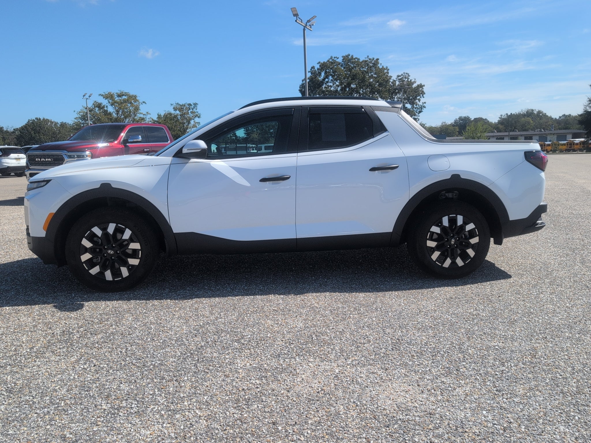 2025 Hyundai Santa Cruz SEL Activity