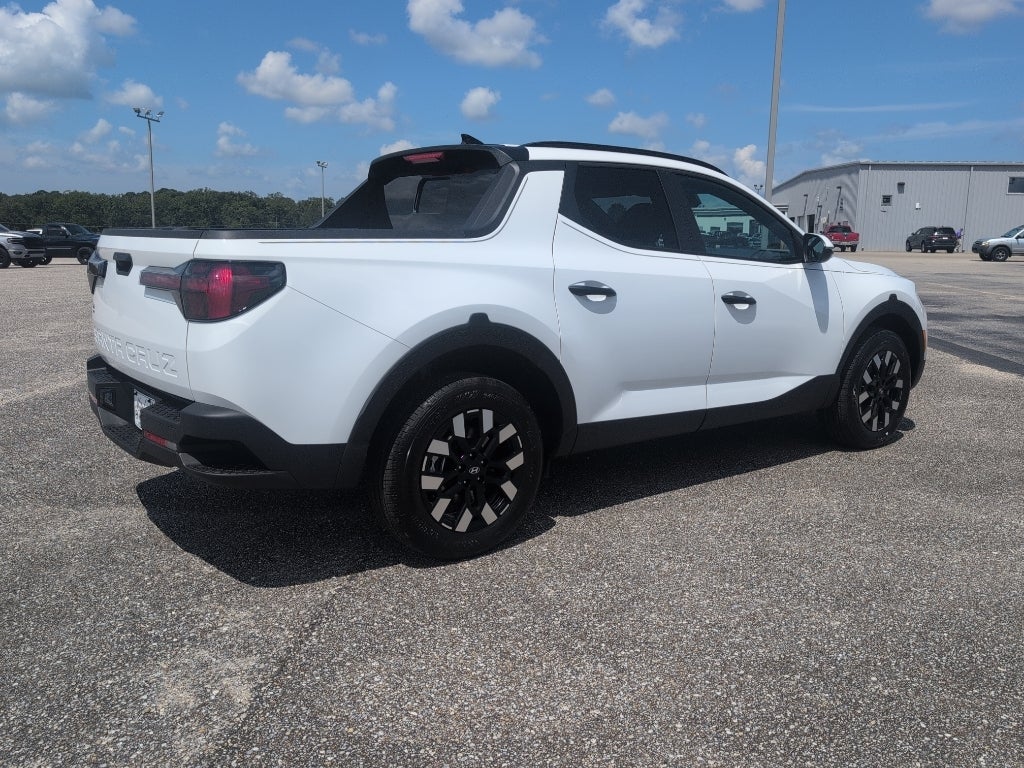 2027 Hyundai Santa Cruz SEL Activity