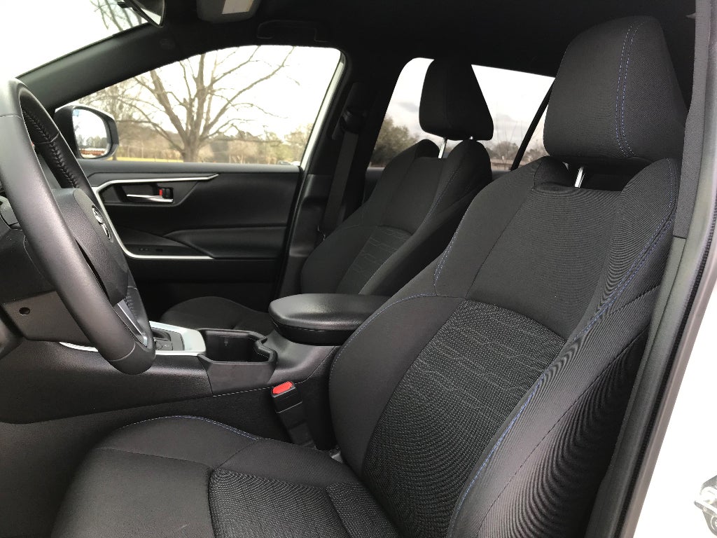 2022 Toyota RAV4 Hybrid SE