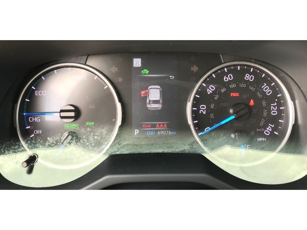 2022 Toyota RAV4 Hybrid SE