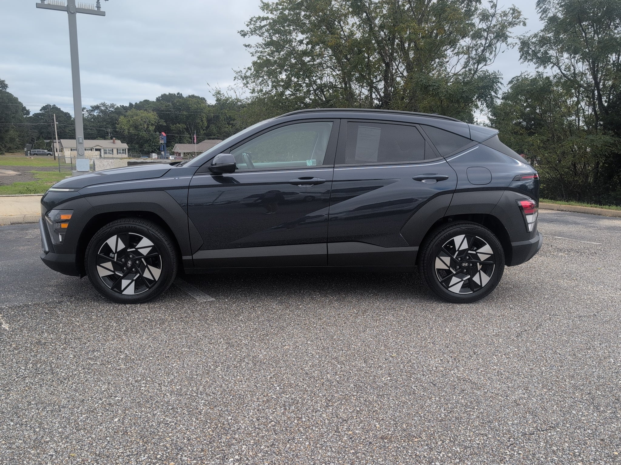 2025 Hyundai Kona SEL Convenience