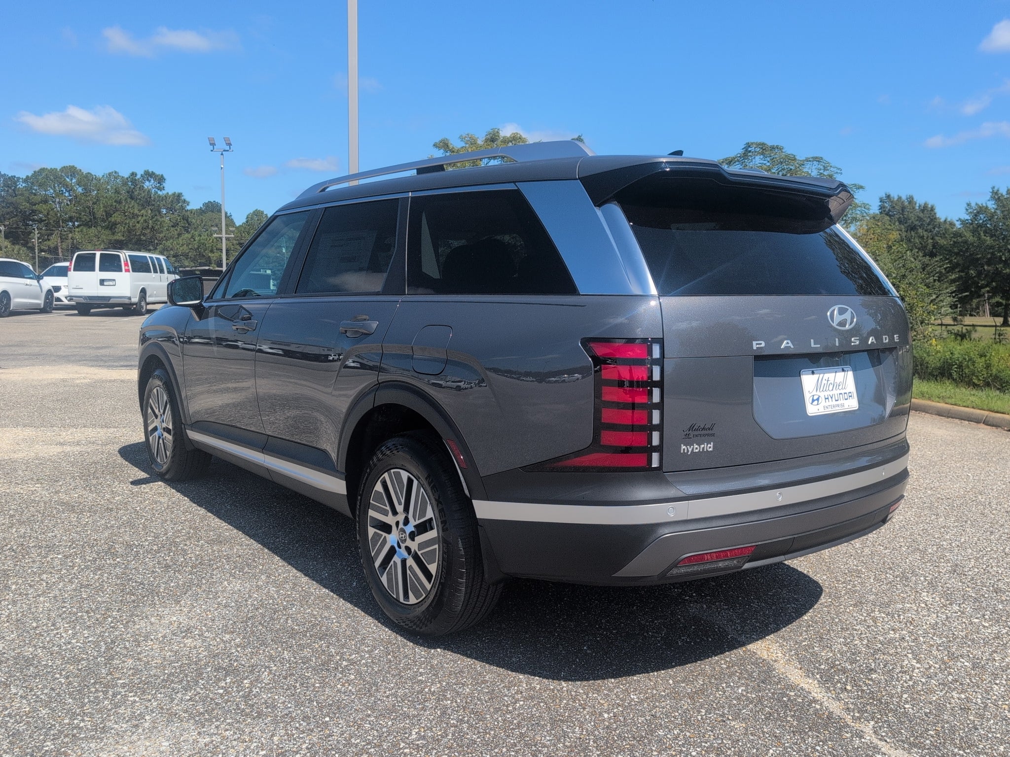2027 Hyundai Palisade Hybrid SEL 8P