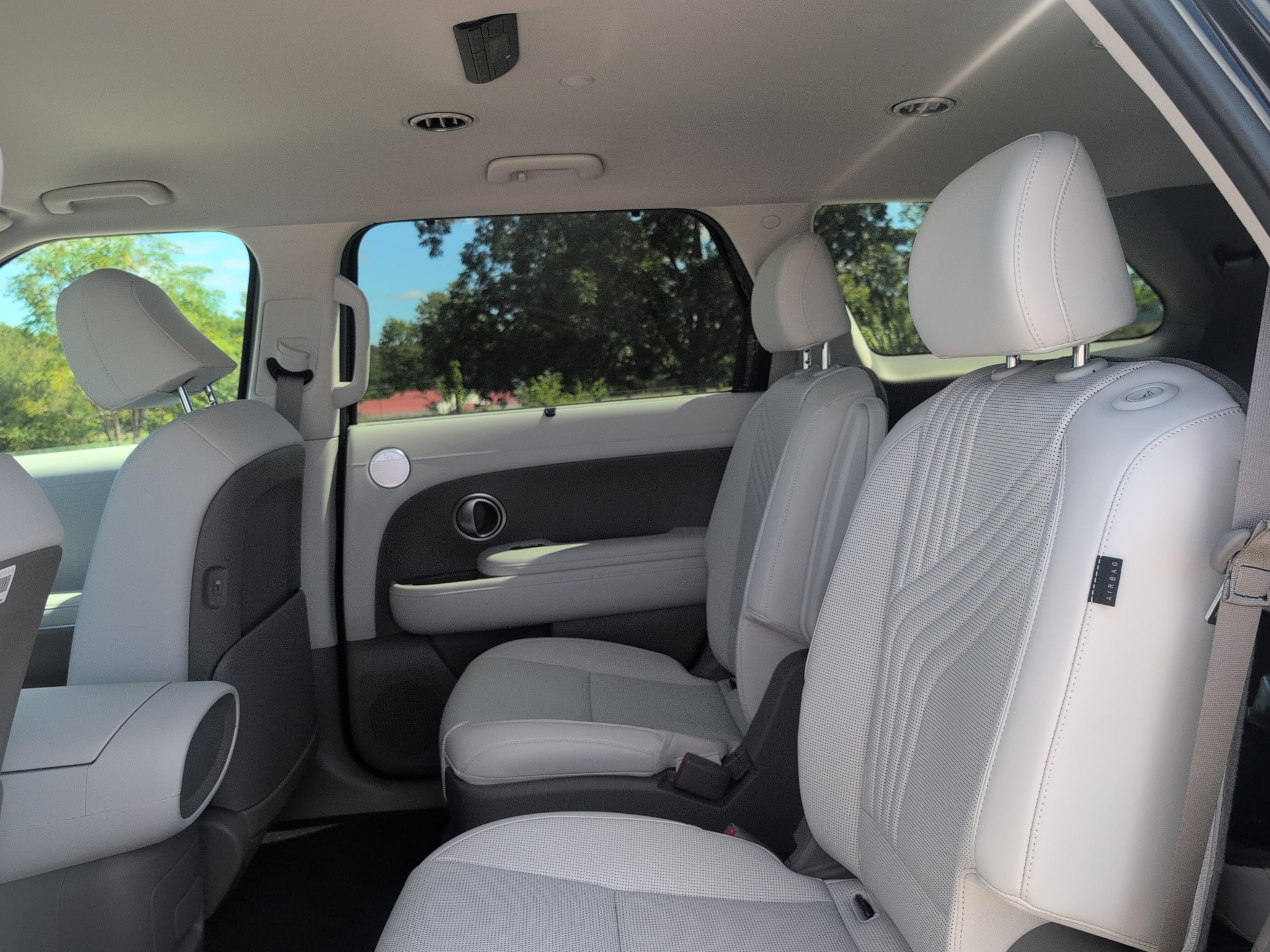 2027 Hyundai Palisade Hybrid SEL 7P