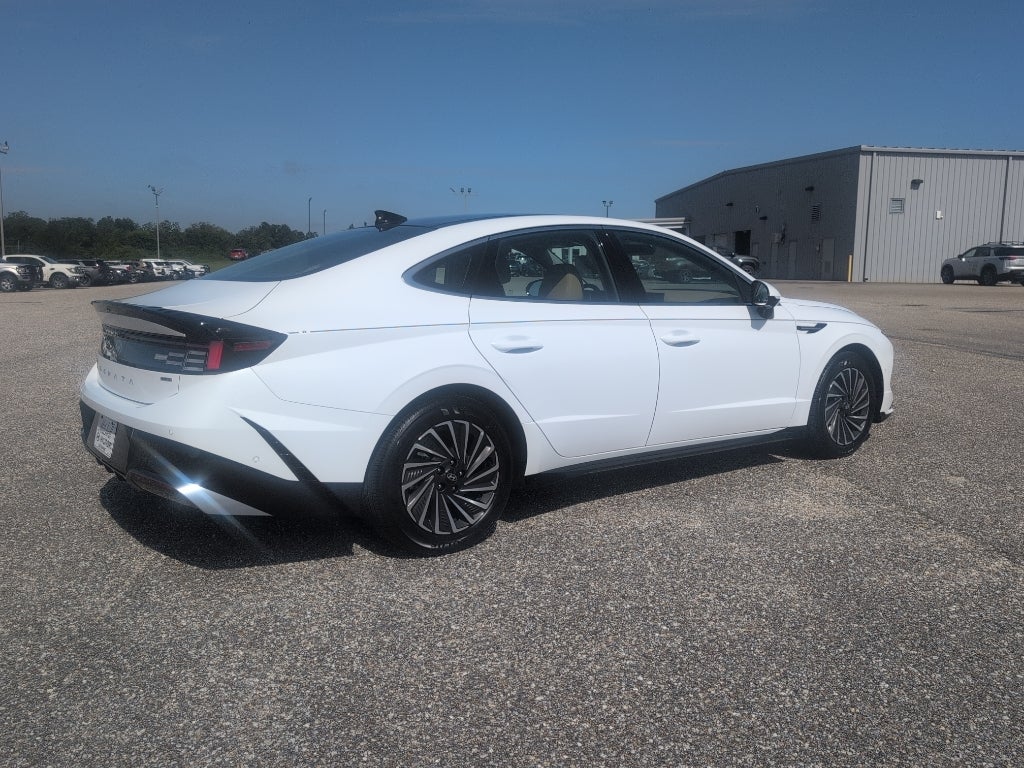 2026 Hyundai Sonata Hybrid Limited