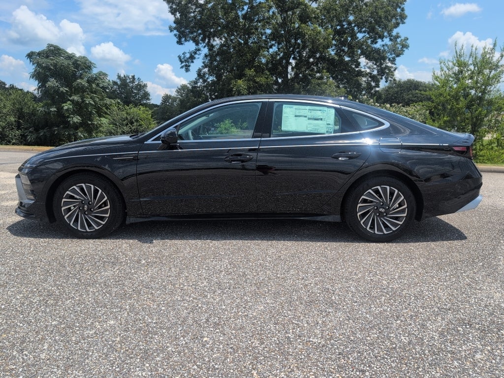 2026 Hyundai Sonata Hybrid Limited