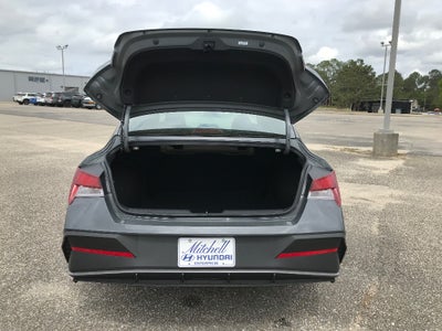 2025 Hyundai Elantra SEL Sport