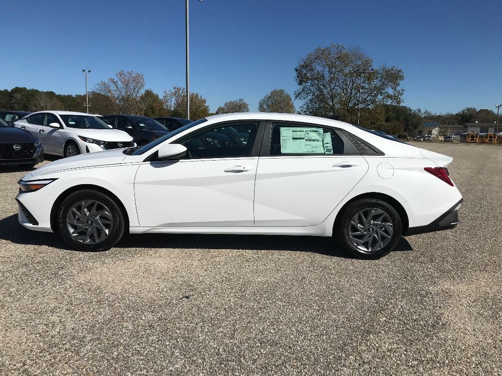 2026 Hyundai Elantra HEV Blue