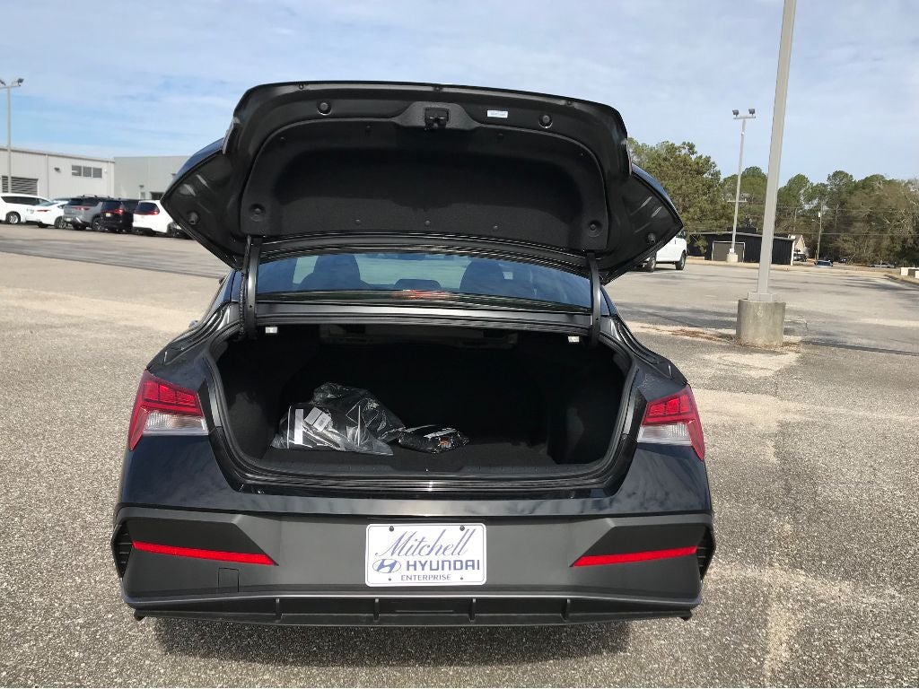 2026 Hyundai Elantra HEV SEL Sport