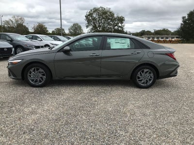 2026 Hyundai Elantra HEV Blue