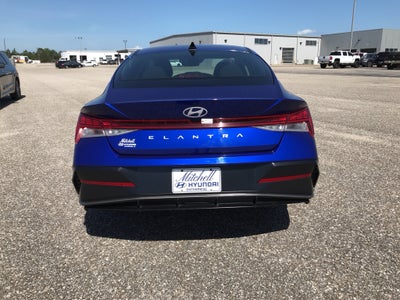 2025 Hyundai Elantra SEL Convenience