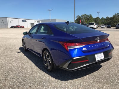 2025 Hyundai Elantra SEL Convenience