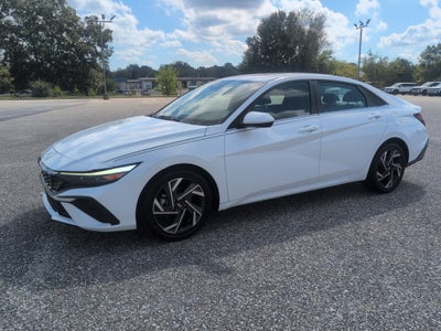 2025 Hyundai Elantra SEL Convenience
