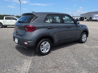 2026 Hyundai Venue SE