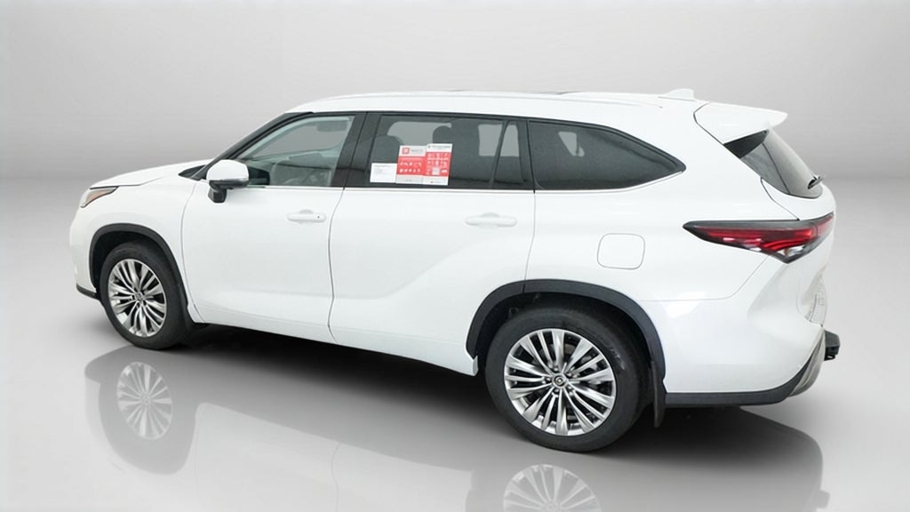 2026 Toyota Highlander Platinum