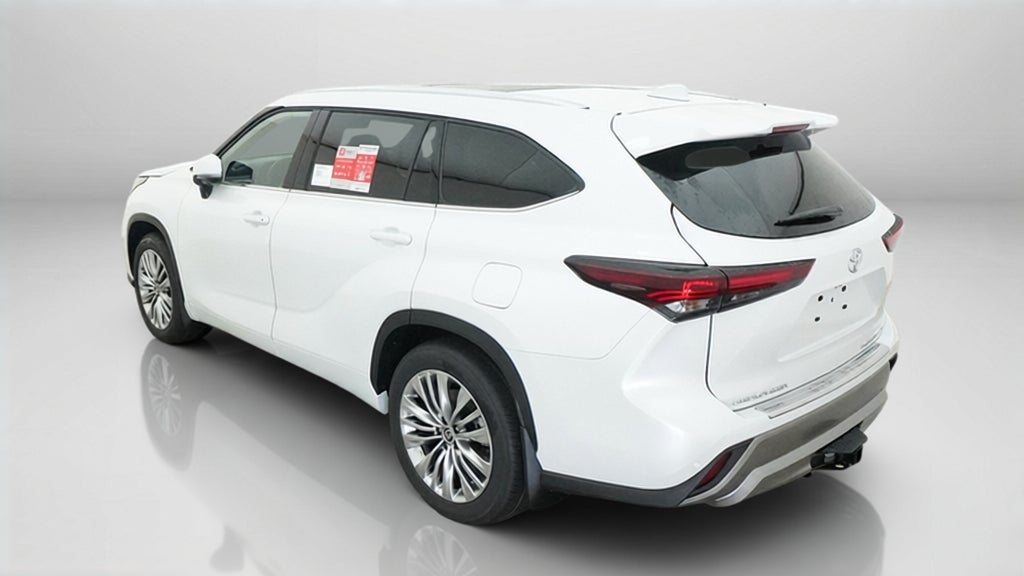 2026 Toyota Highlander Platinum