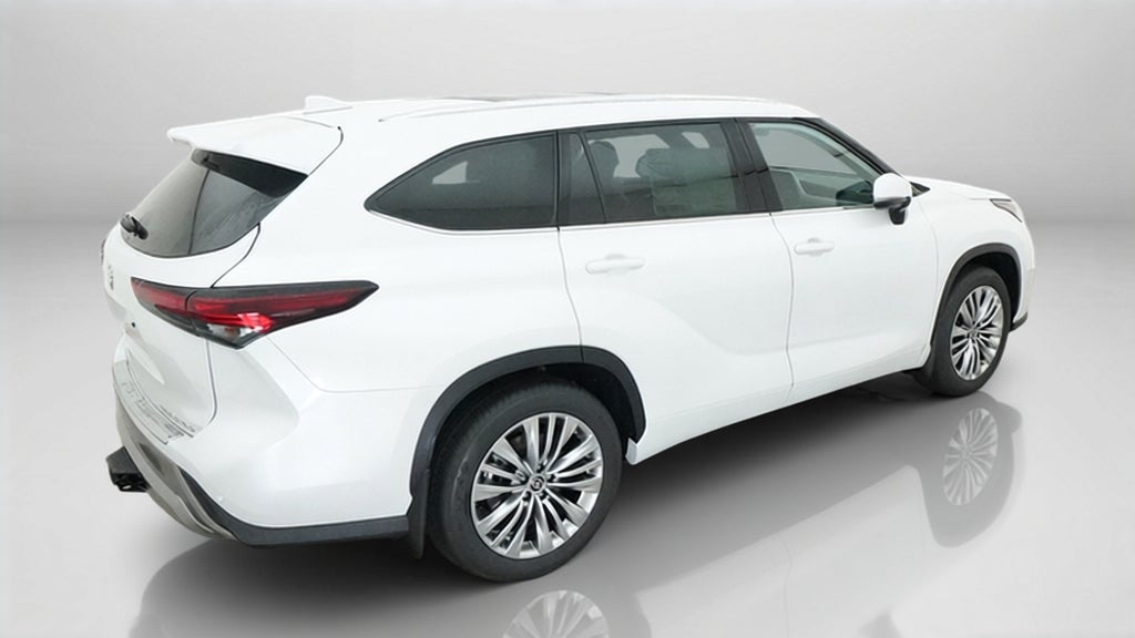 2026 Toyota Highlander Platinum