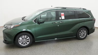2026 Toyota Sienna XLE