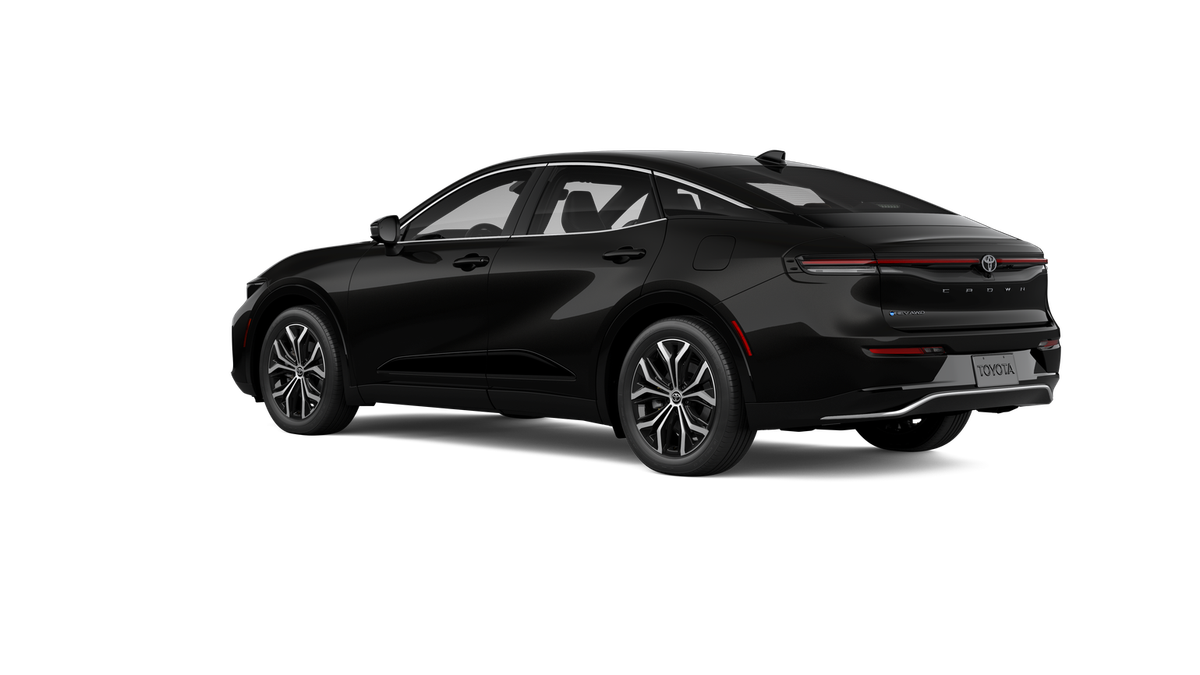 2027 Toyota Toyota Crown XLE