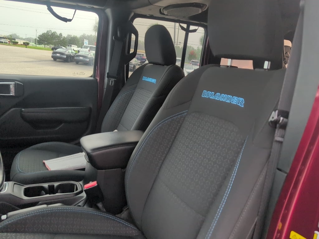 2021 Jeep Wrangler Unlimited Islander