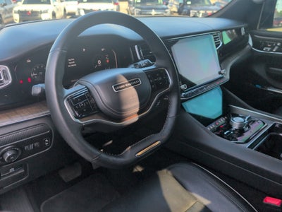 2022 Jeep Grand Wagoneer Series II