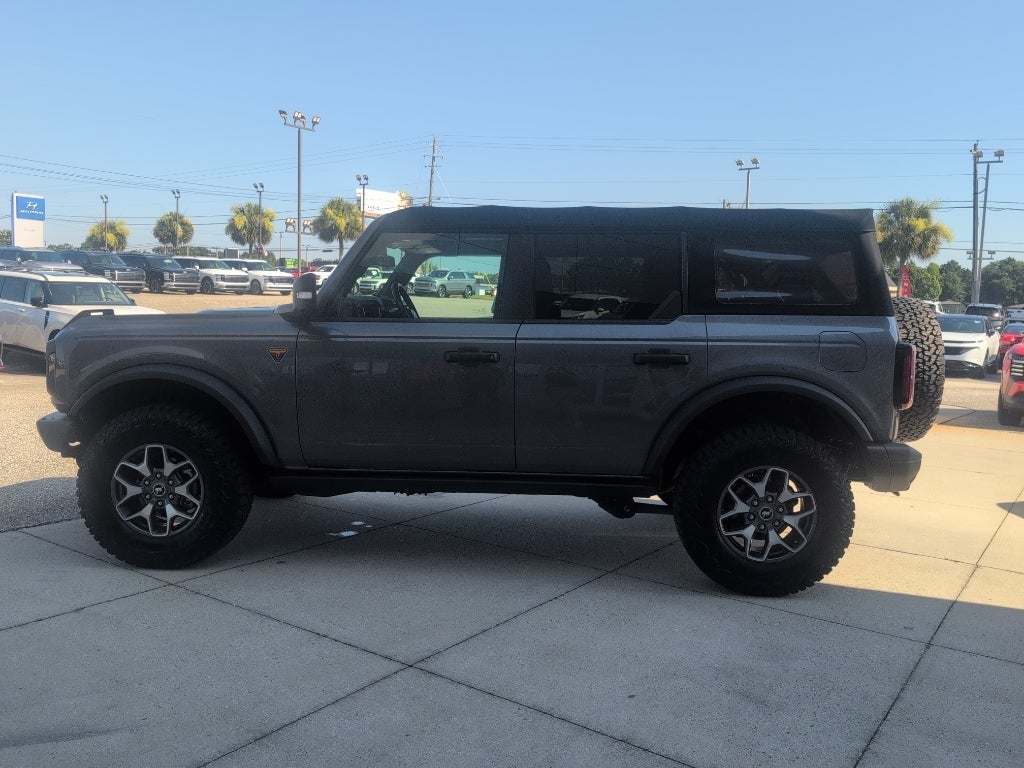 2022 Ford Bronco Badlands
