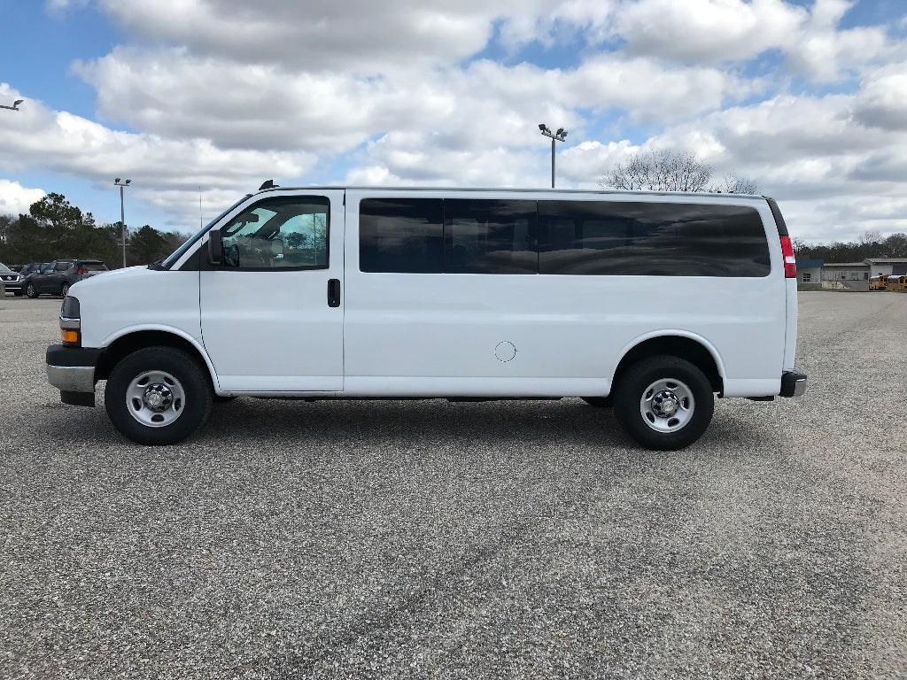 2021 Chevrolet Express LT