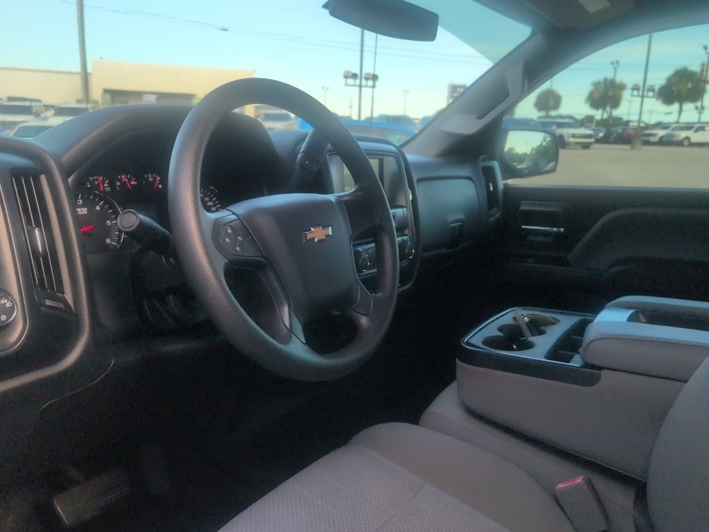 2018 Chevrolet Silverado Custom