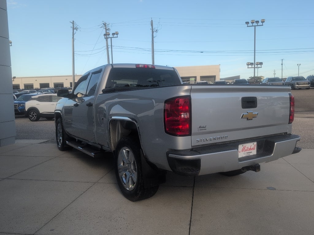 2018 Chevrolet Silverado Custom