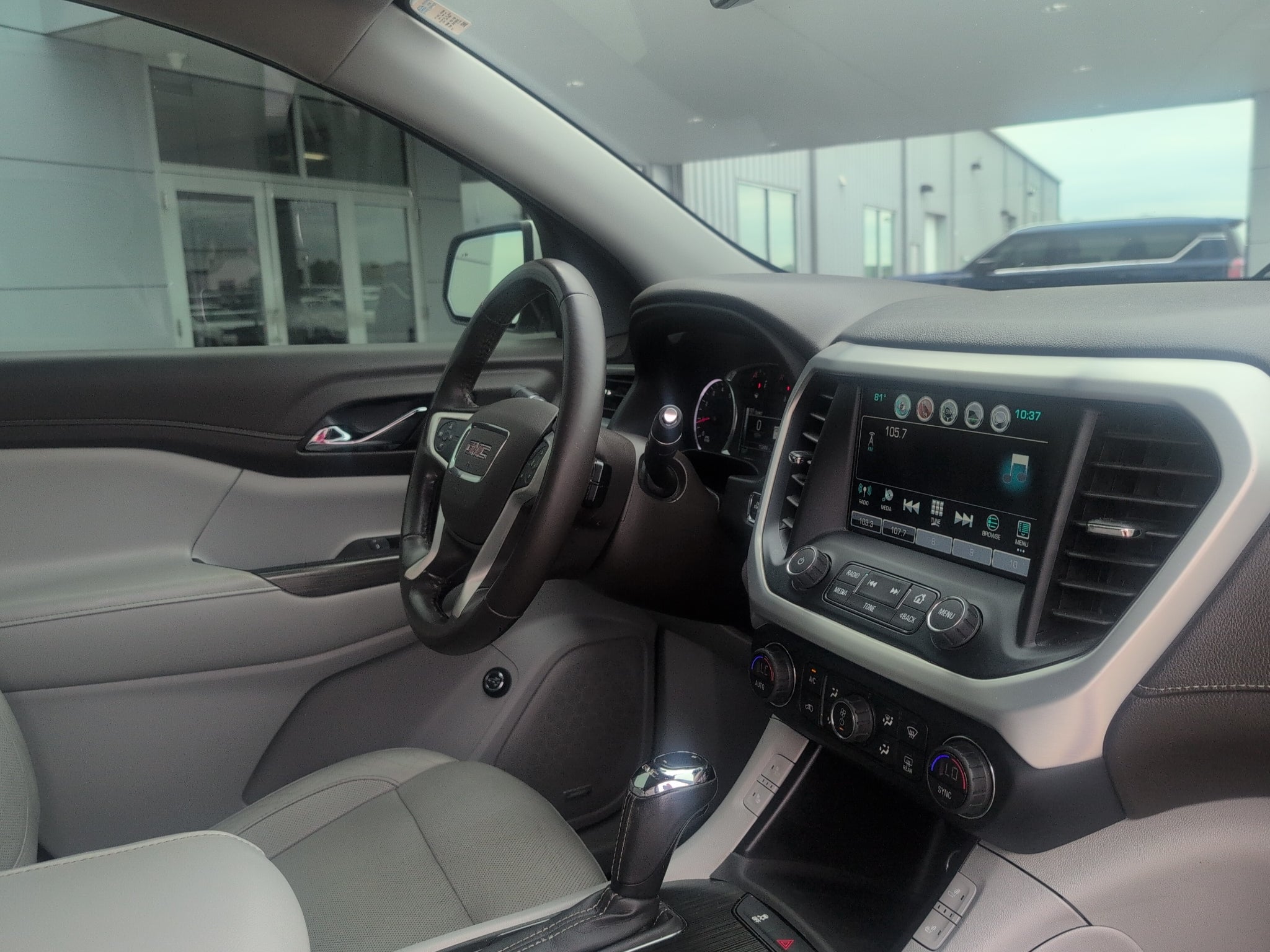 2019 GMC Acadia SLT