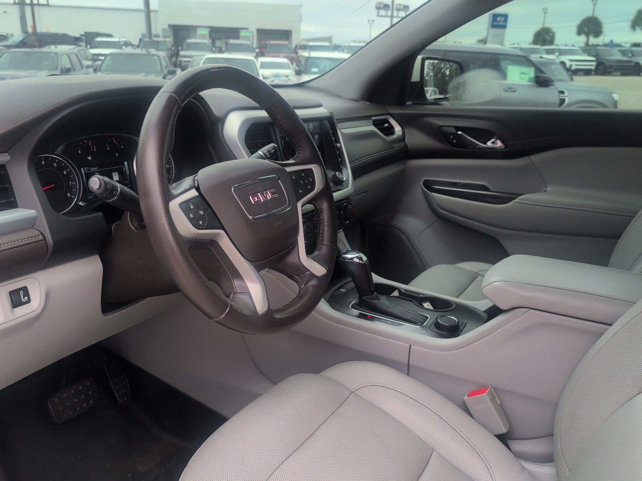 2019 GMC Acadia SLT