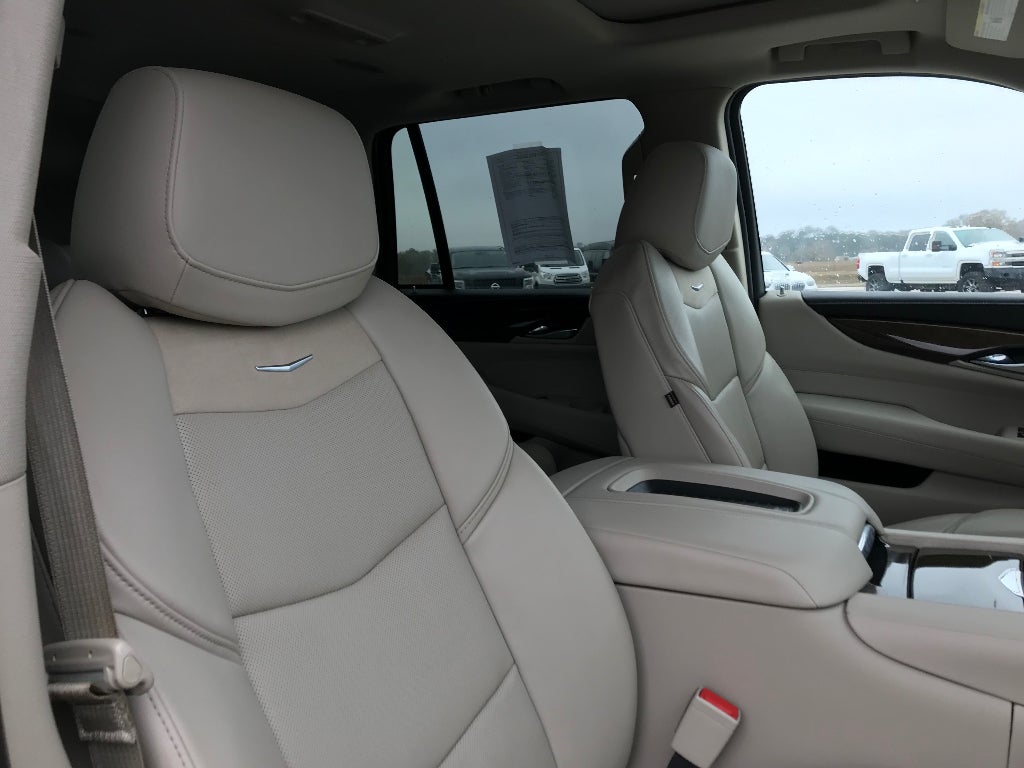 2020 Cadillac Escalade Luxury