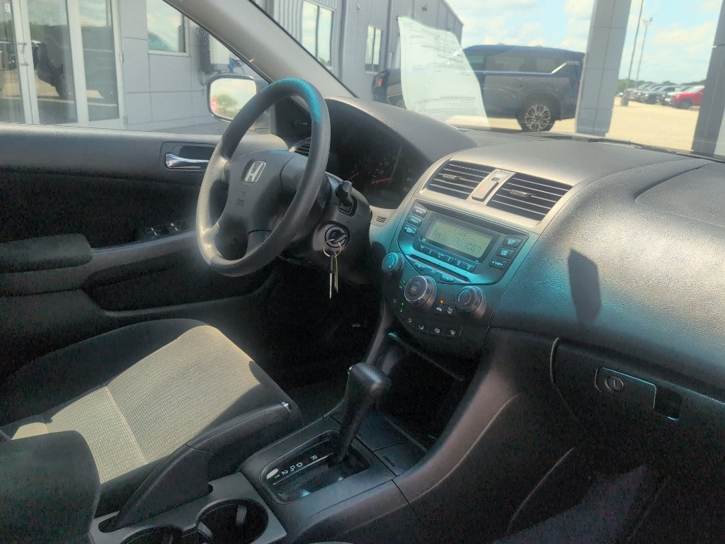 2005 Honda Accord DX
