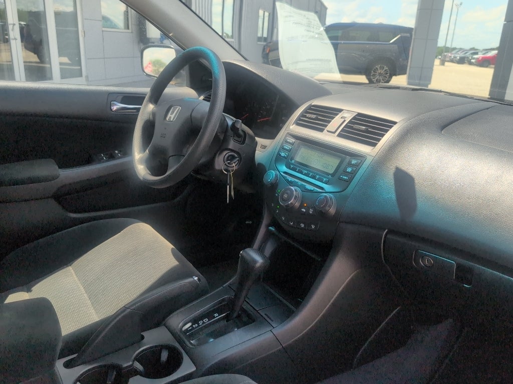 2005 Honda Accord DX