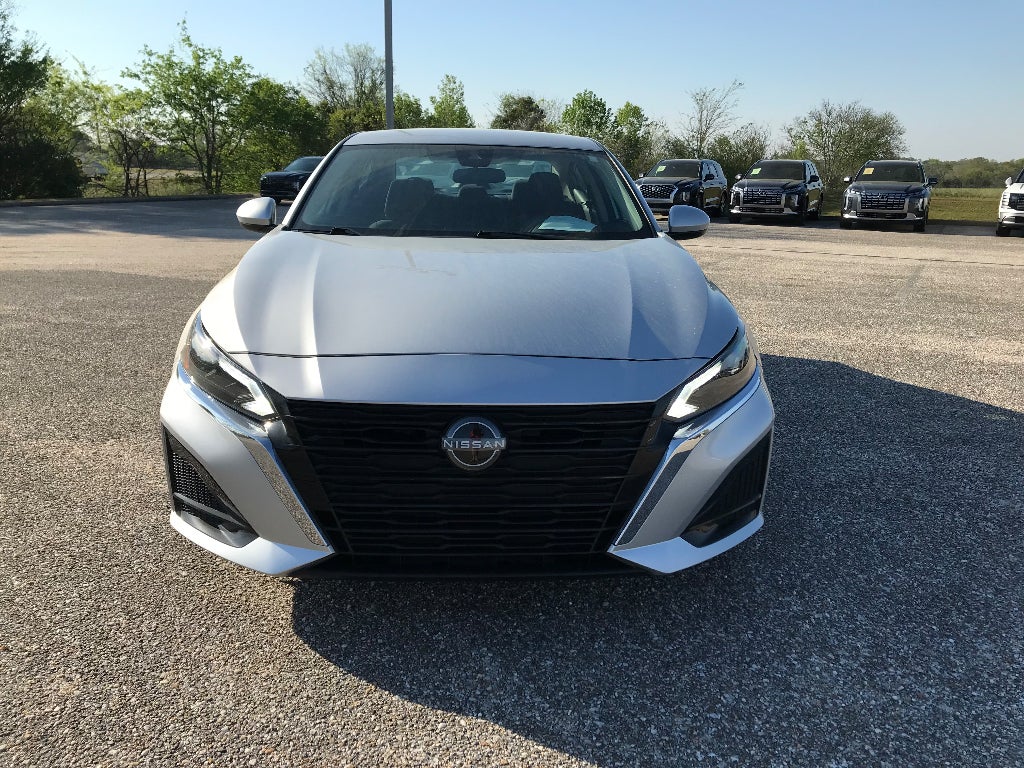 2023 Nissan Altima S