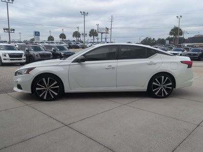2022 Nissan Altima 2.5 SR