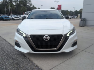 2022 Nissan Altima 2.5 SR