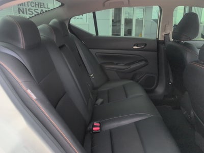 2022 Nissan Altima SR