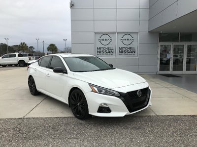 2022 Nissan Altima SR