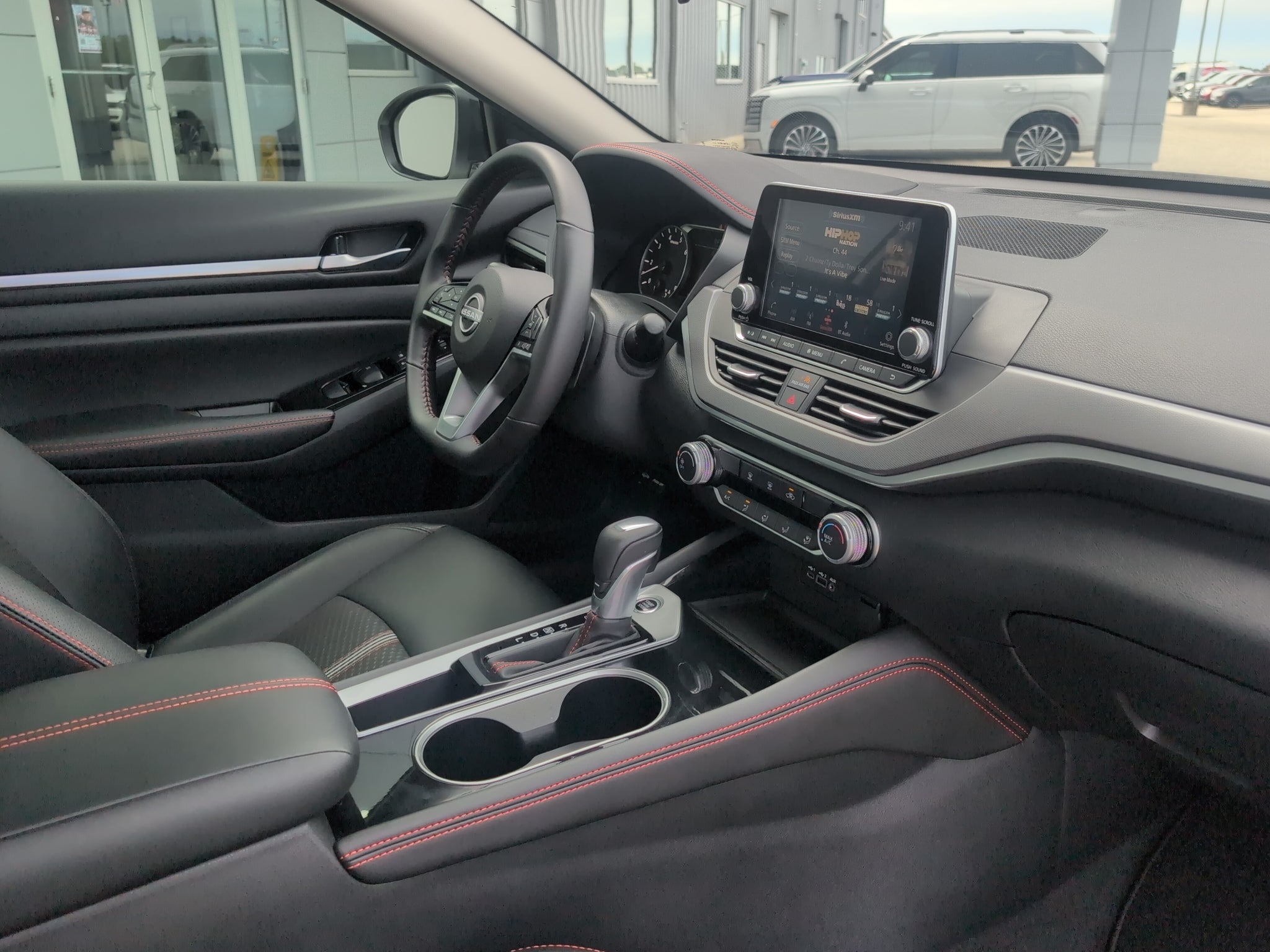 2024 Nissan Altima SR