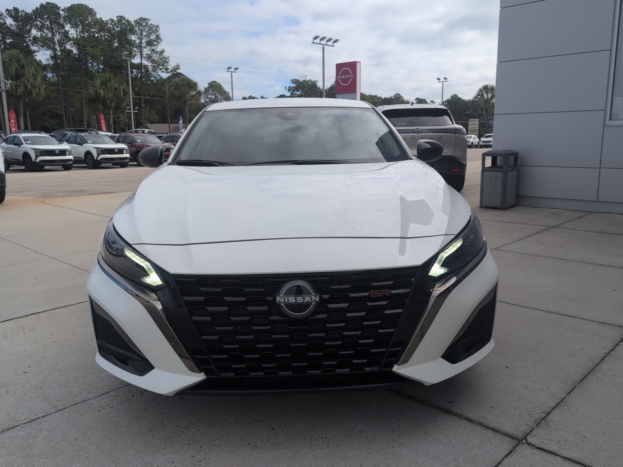 2024 Nissan Altima SR